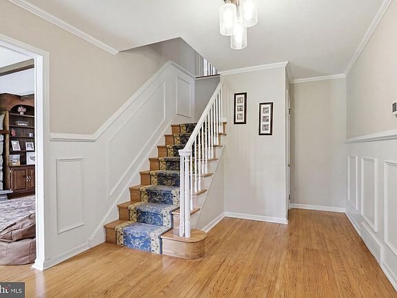 4th image of 7 Pebble Ridge Rd