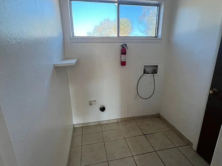 1831 Warringwood Dr #C-4 — Photo 16