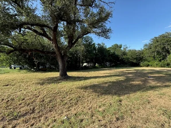 3101 Leo Rd, Granbury, TX 76049