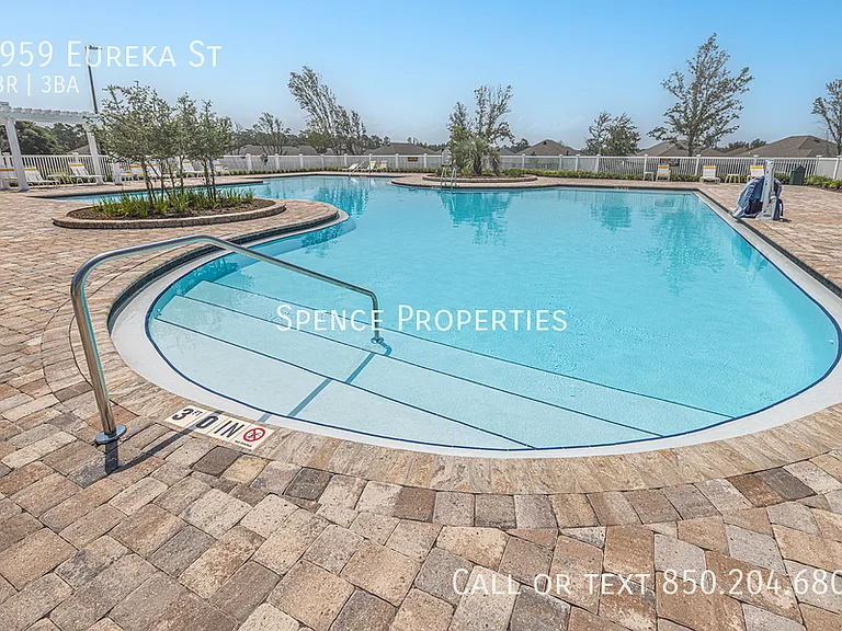 8959 Eureka St — Photo 12