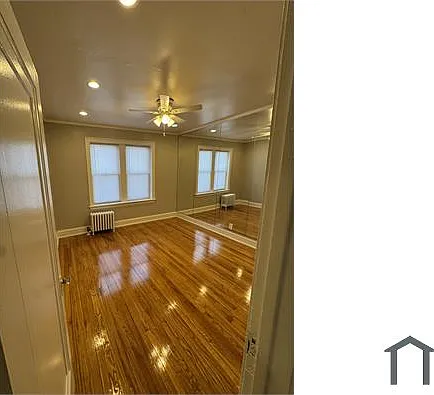 1133 W 101st St #1 — Photo 1
