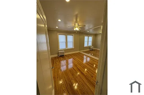 1133 W 101st St #1 Photo 1