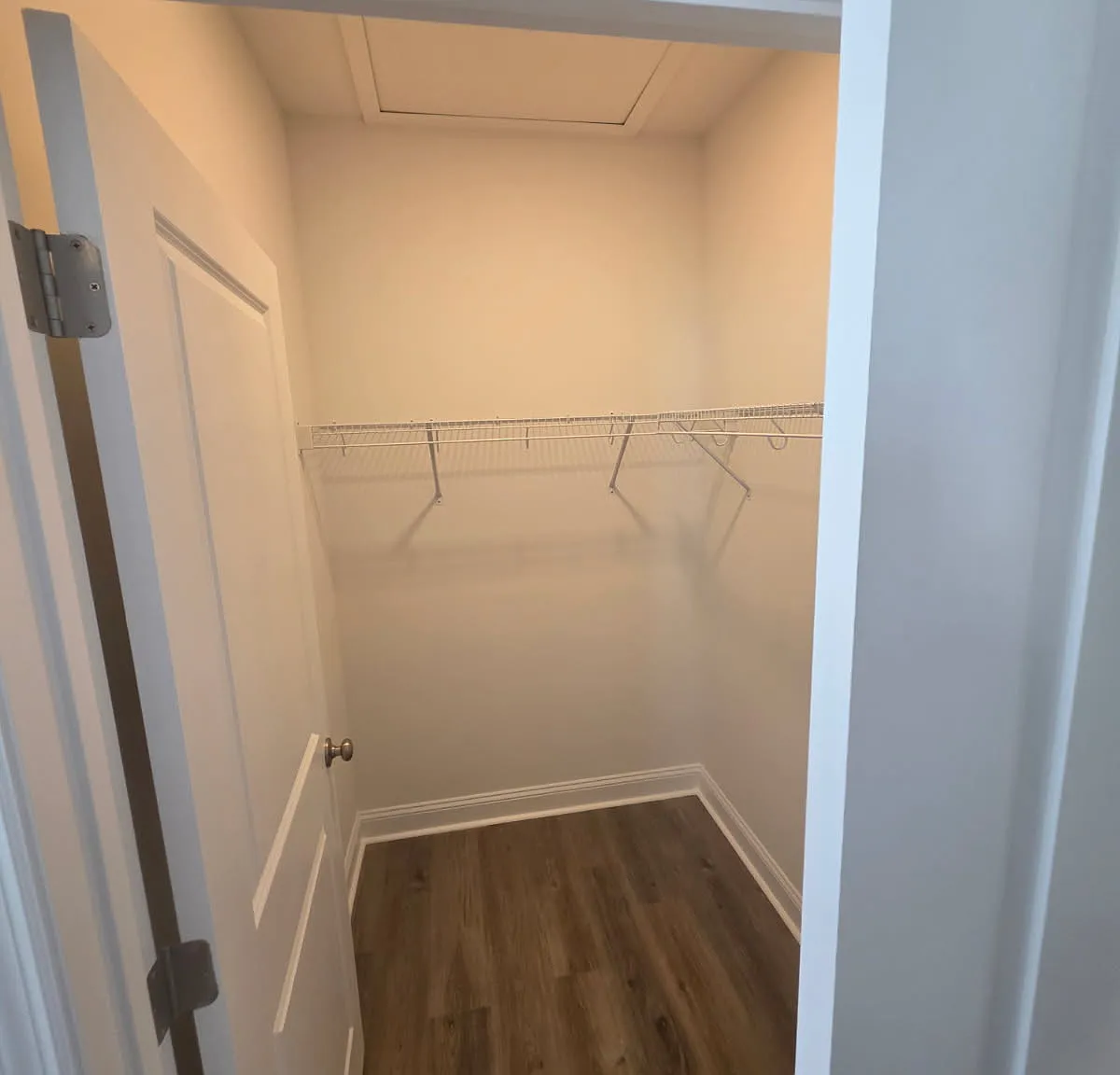 3 bed, 2.5 bath, 1622 sqft, $2,450 — Photo 4