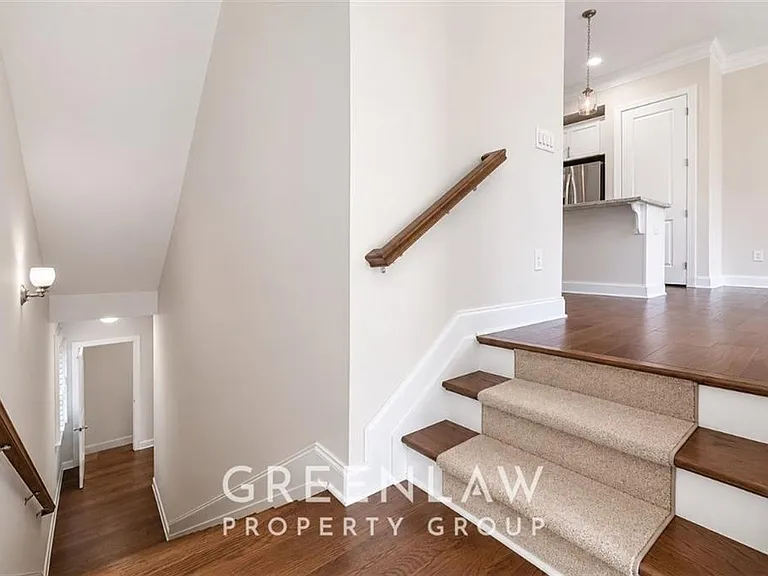59 Winslow St — Photo 2