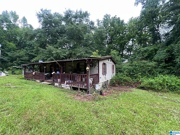 3rd image of 1600 Jacksonville St