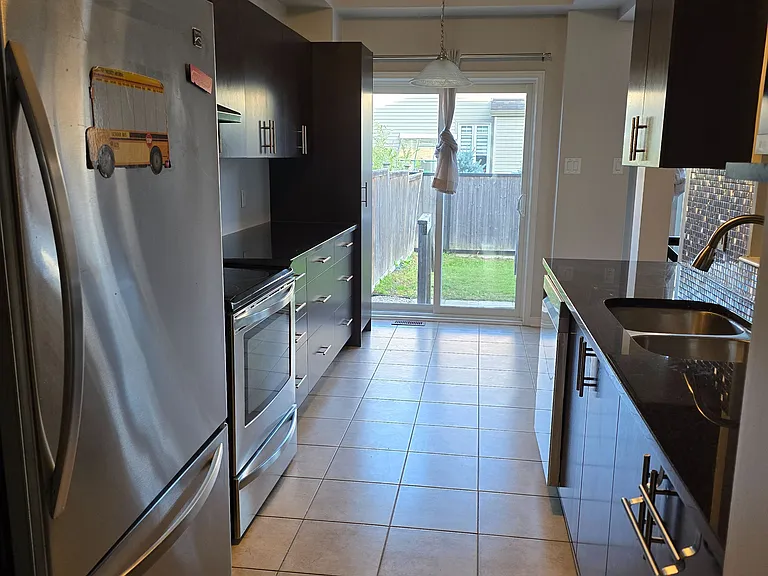 223 Livery St — Photo 14