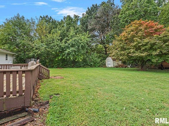 4th image of 602 Magnolia Dr