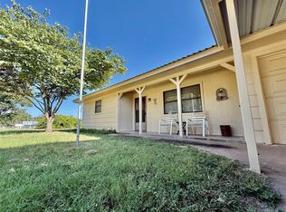 105 W Elm St, Gustine, TX 76455