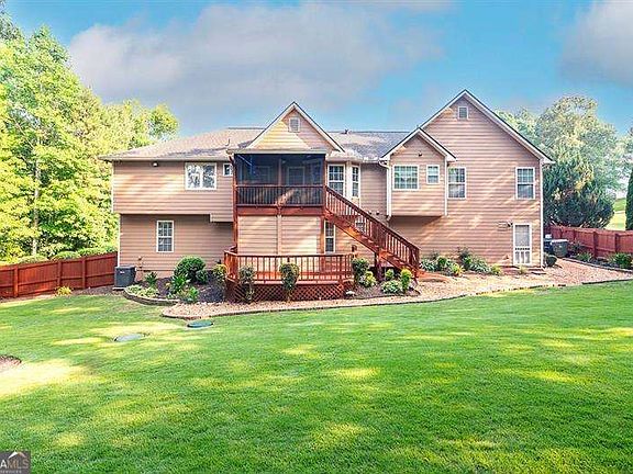 2nd image of 55 Meridian Point