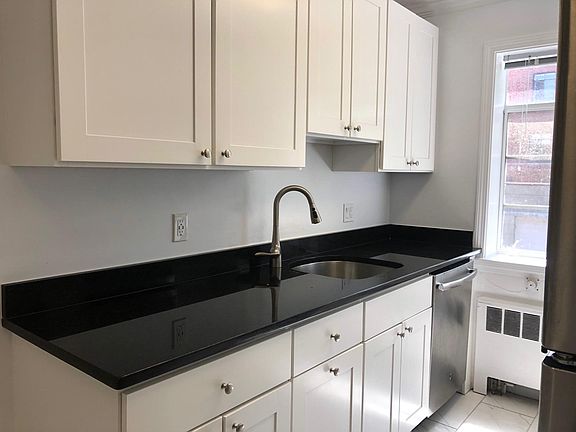 2nd image of 73 Saint Paul St