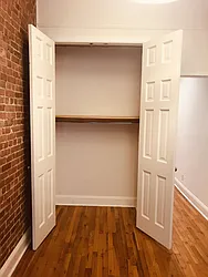 Rented by Metropolis Real Estate of Manhattan