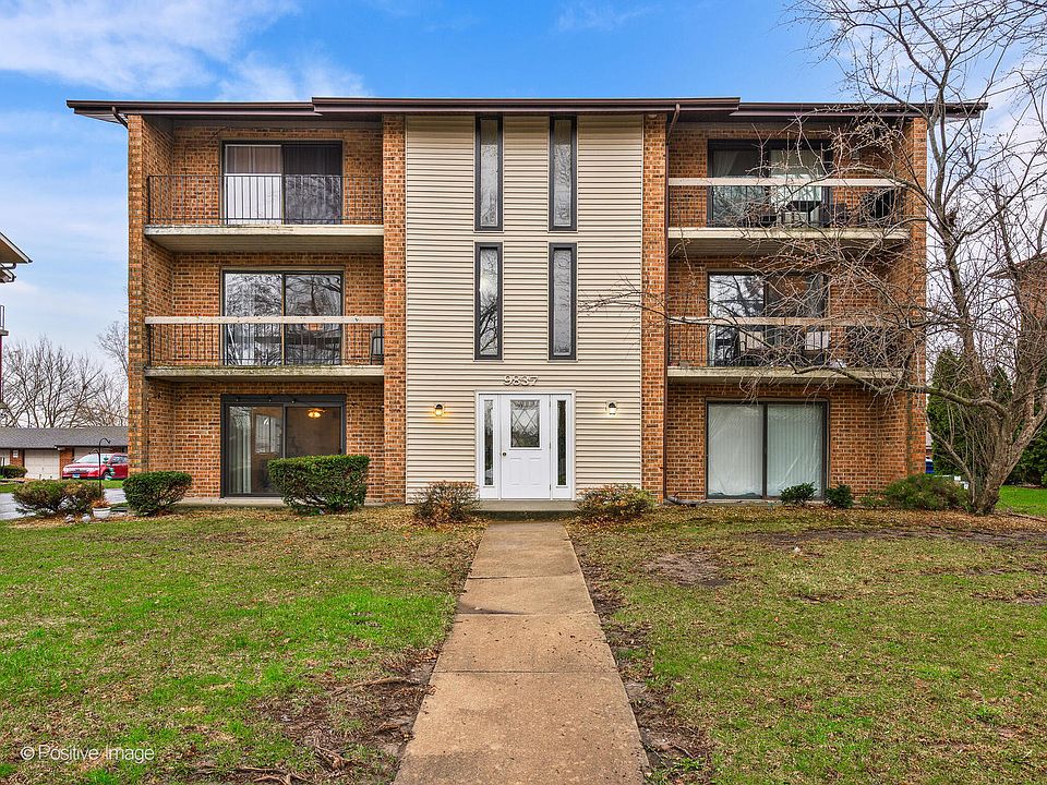 1st image of 9837 Treetop Dr APT 1E