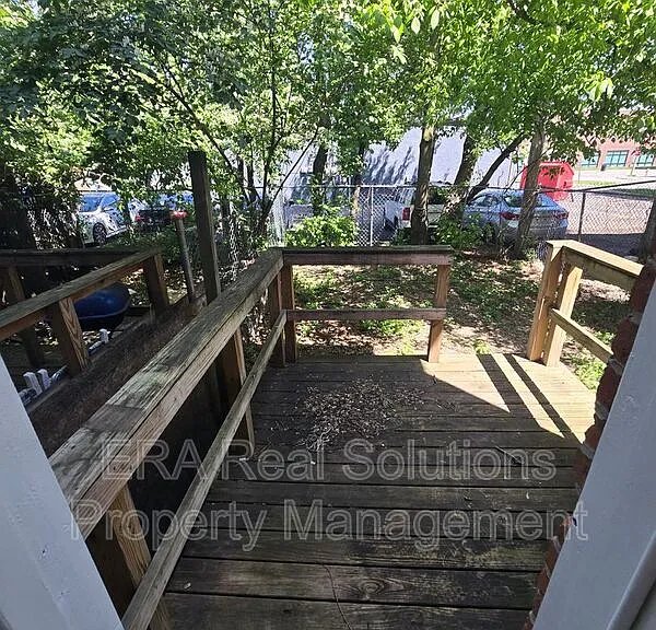 950 McAllister Ave — Photo 9