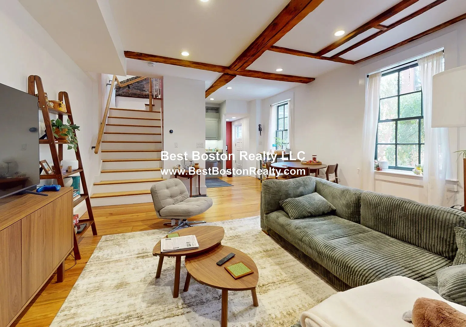 2 bed, 1.5 bath, 1800 sqft, $6,000 — Photo 4