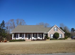 20 Belle Terre Blvd, Hattiesburg, MS 39402