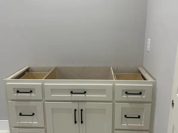 310 May St, Lawrenceburg, TN 38464