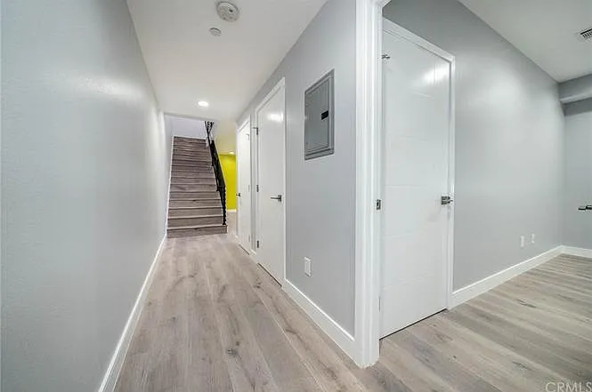 4820 Saint Charles Pl — Photo 31