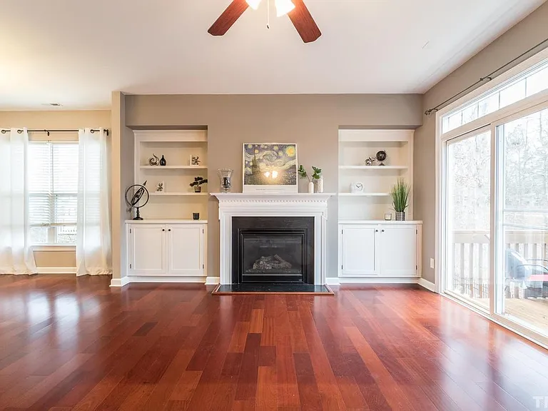 8024 Sycamore Hill Ln — Photo 18