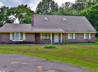 26 Herring Ln, Conway, AR 72032