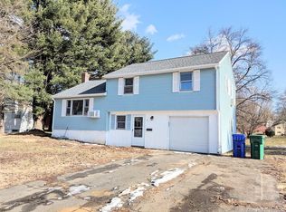 6 Nolan Dr, Bloomfield, CT 06002