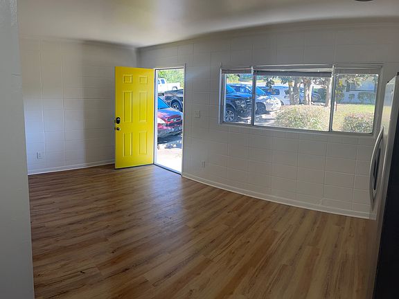2nd image of 505 Shephard St #17534724