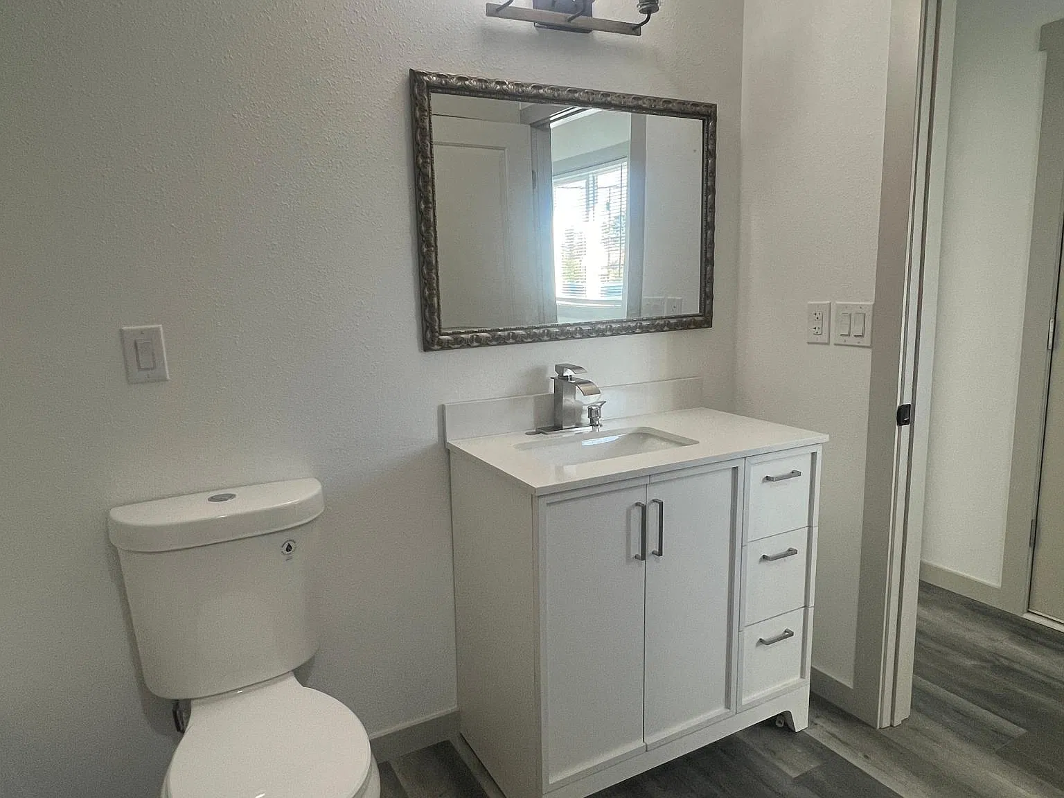 2 bed, 650 sqft, $1,200 — Photo 4