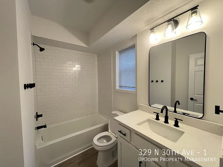 329 30th Ave N #1 — Photo 7