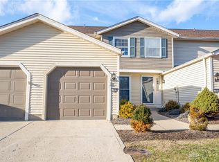 8169 Mill Creek Cir, West Chester, OH 45069
