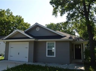 825 S Sergeant Ave, Joplin, MO 64801