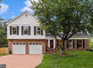 2433 Henslowe Dr, Rockville, MD 20854