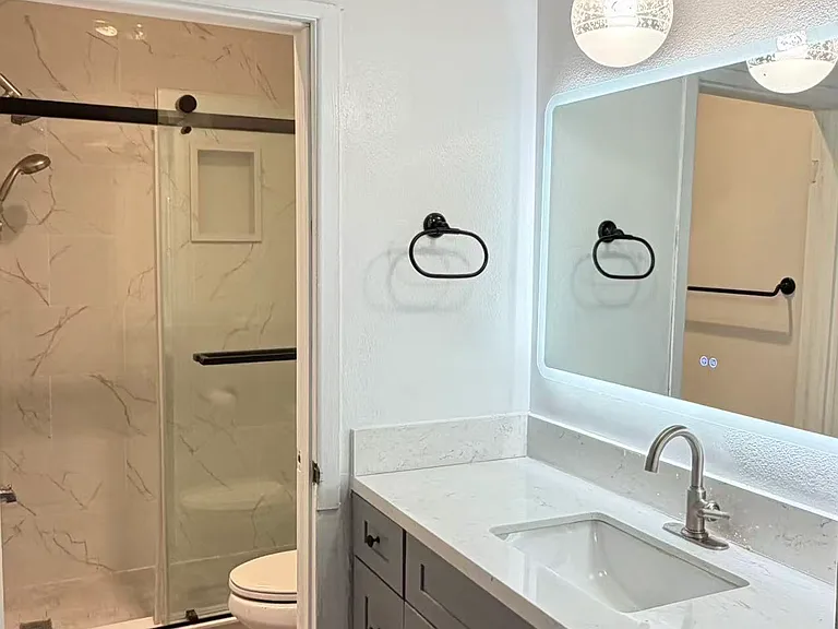 1515 Amherst Ave #302 — Photo 6