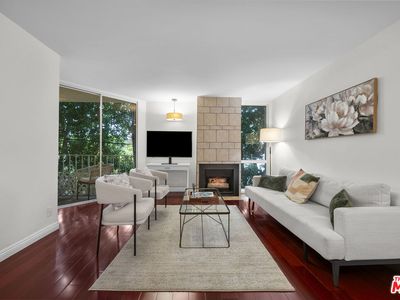 1230 N Sweetzer Ave APT 213, West Hollywood, CA, 90069