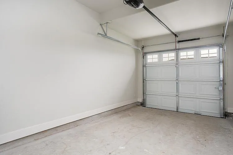 6307 Melanzane Ave #1 — Photo 23