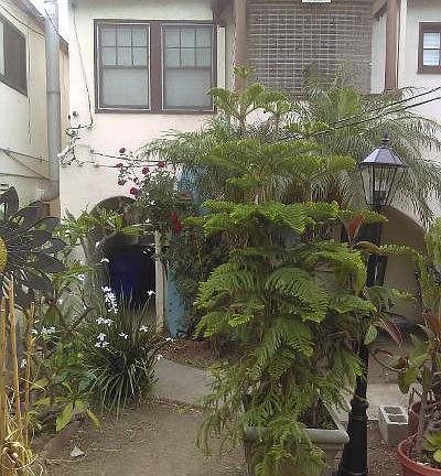 4th image of 4052 Hamilton St