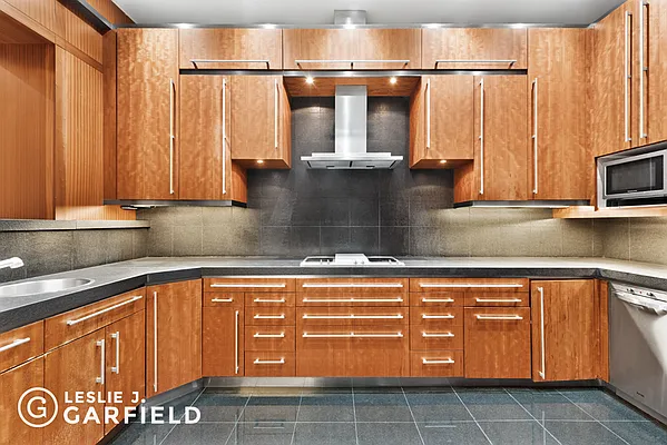 Rented by Leslie J. Garfield | media 12