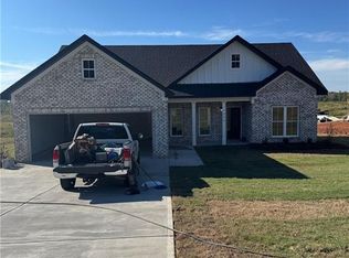 1244 30th St, Valley, AL 36854