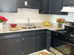 327 E Dewey Pl, San Antonio, TX 78212