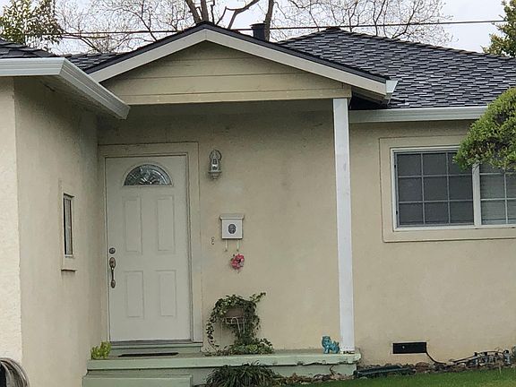 3rd image of 2235 Arleen Way