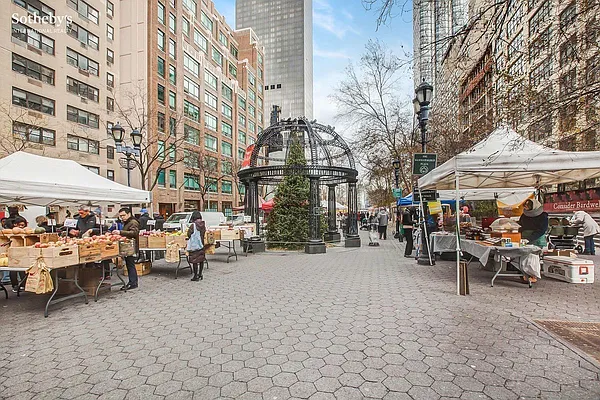 Rented by Compass | media 8