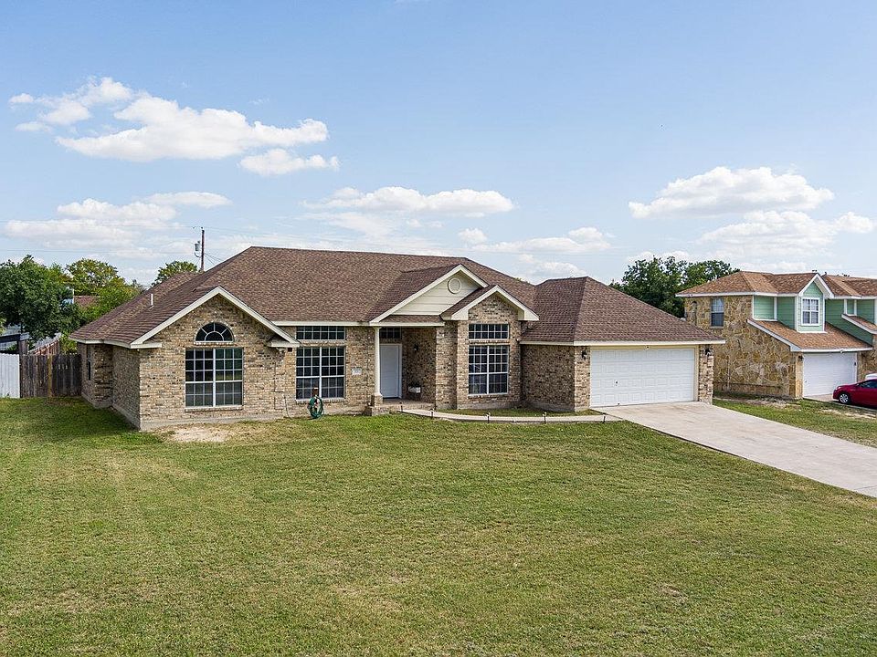 111 Encino Dr, Del Rio, TX 78840 Zillow