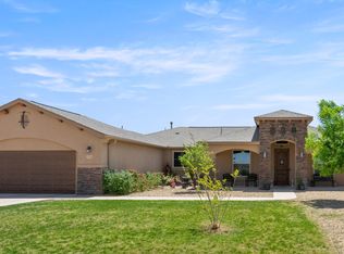 3765 Parakeet Rd, Las Cruces, NM 88007