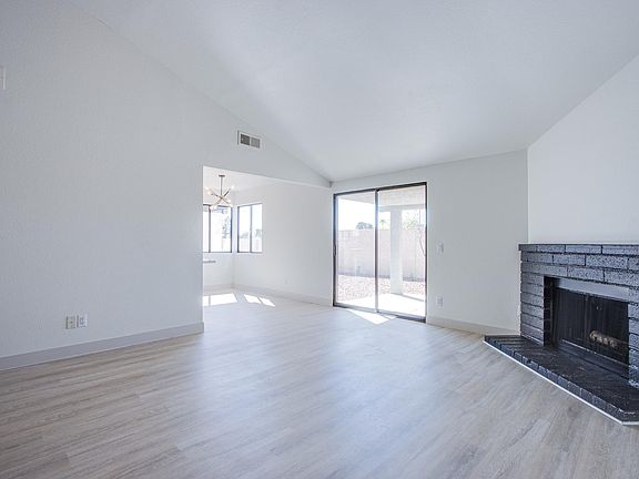 5th image of 7709 Tomich Ave