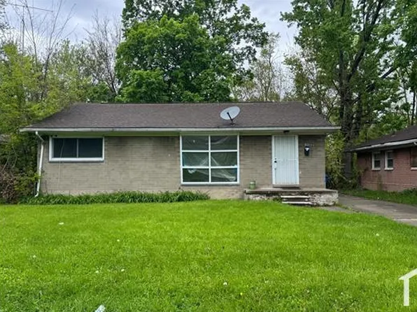 28566 Hazelwood St, Inkster, MI 48141