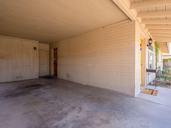 3rd image of 1501 E 2nd Ave