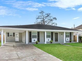 4720 Clearlake Dr, Metairie, LA 70006