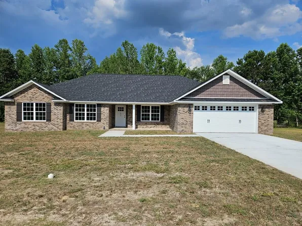 420 Wendemere Dr, Sumter, SC 29153