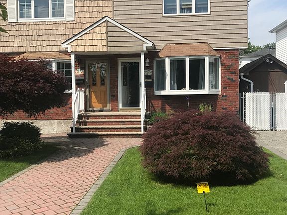 2nd image of 24 Brookfield Ave