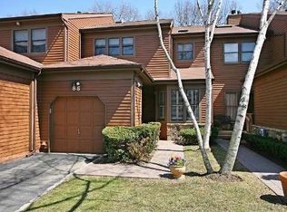85 Hunt Dr, Jericho, NY 11753
