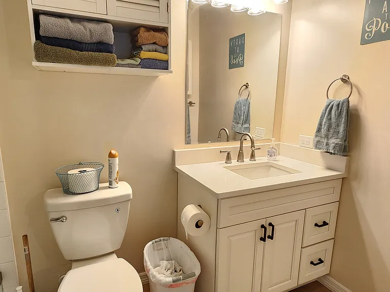 15610 Crystal Lake Dr — Photo 7