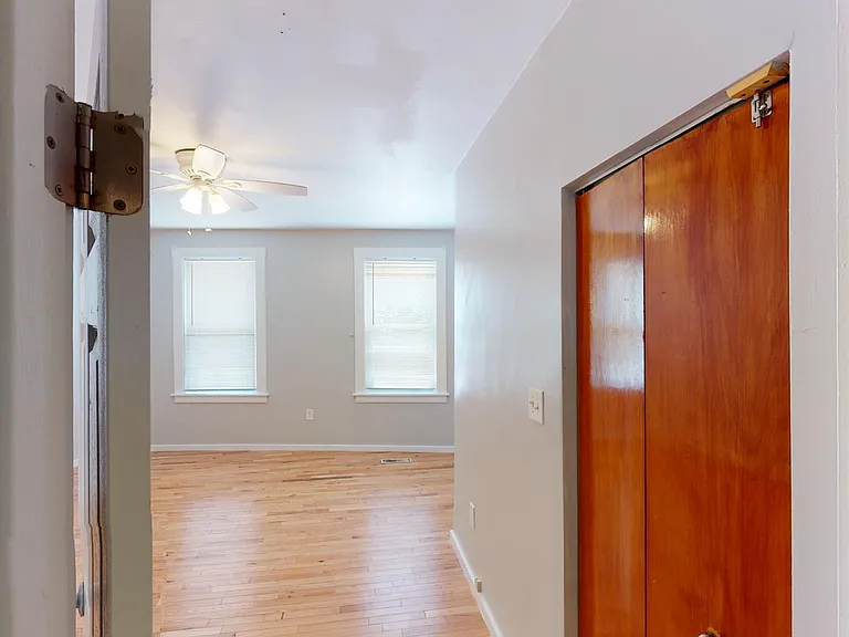 25 Lamartine St — Photo 5